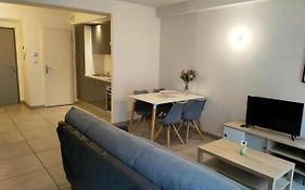 203 Duplex Jeanne D'Arc